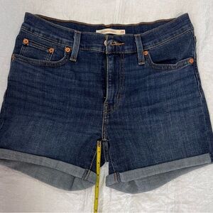 Levi’s Jean Shorts- size 28